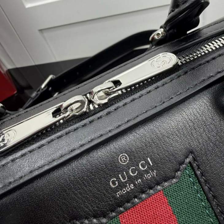 Picture of Gucci Handbags _SKUfw236875522fw